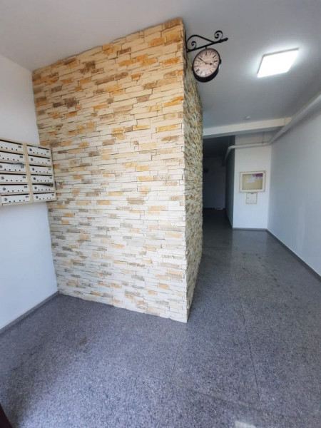Apartament 3 camere Vis a Vis de Mcdonalds Bragadiru