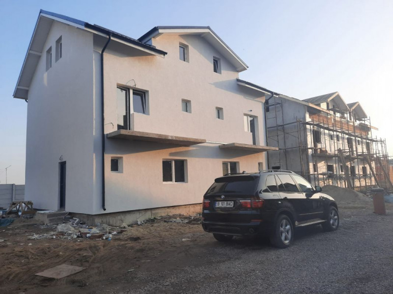 Vile Duplex P+1+M in Ansamblu Rezidential 4 camere 3 bai id nr 73
