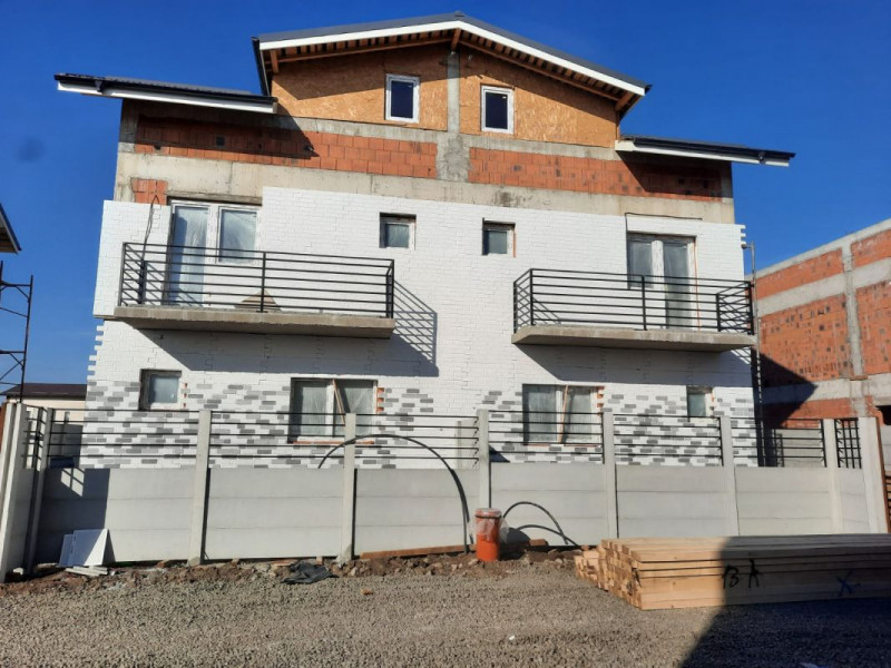 Vile Duplex P+1+M in Ansamblu Rezidential 4 camere 3 bai id nr 73
