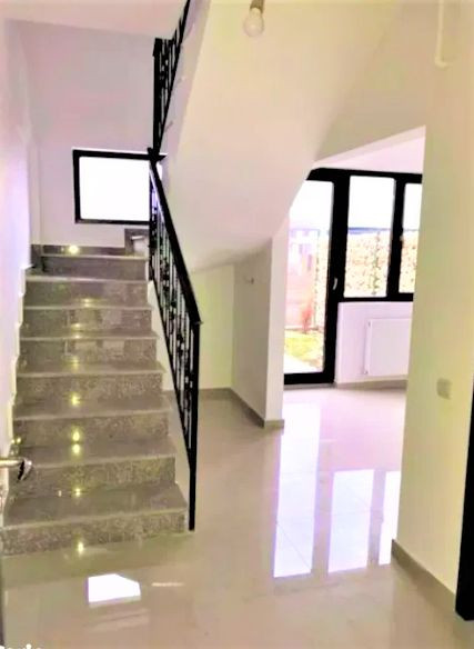  Vila 4 camere P+1+P in complex rezidential id nr 36