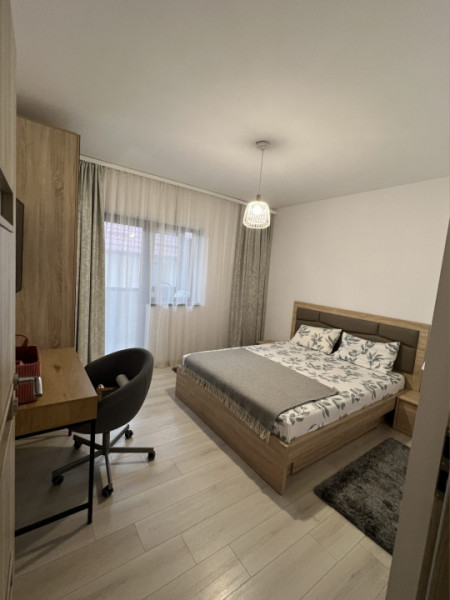 Vanzare Apartament 3 camere Cartierul Independentei