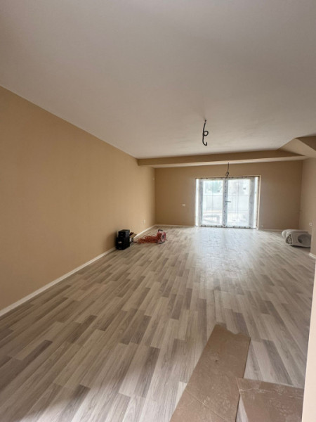 Vanzare Casa/Vila Individuala Bragadiru toate utilitatile id nr 40