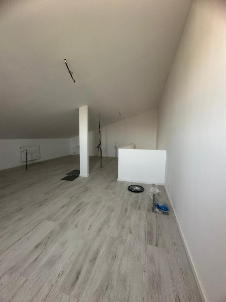 Vanzare Cub P+1+M /Mansarda finisata 4 camere id nr 28
