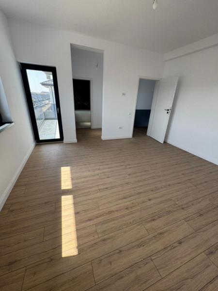 Vila/Casa Individuala 4 camere/dormitor la parter id nr 06