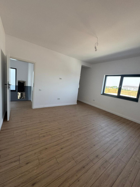 Vila/Casa Individuala 4 camere/dormitor la parter id nr 06