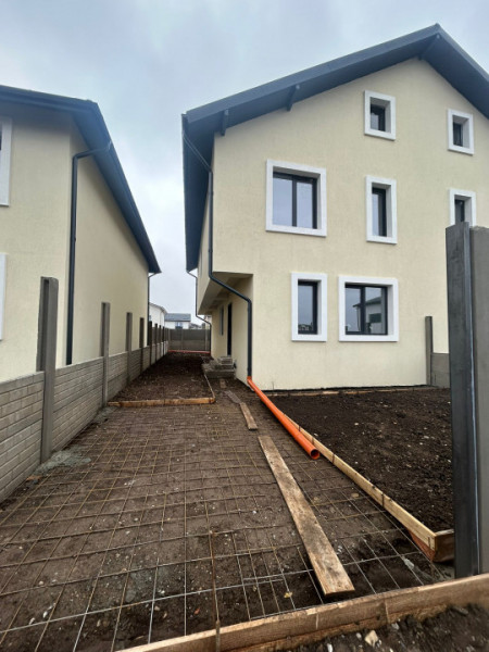 Duplex P+1+M /Bragadiru-Cartierul Independentei id nr 70