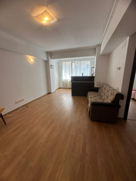 Vanzare Apartament 2 camere/Prelungirea Ghencea