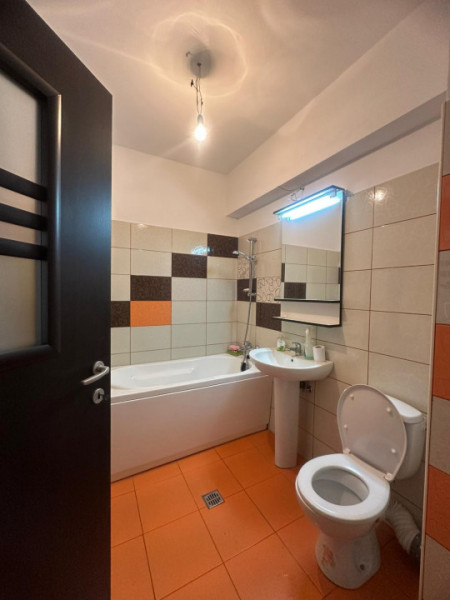Vanzare Apartament 2 camere/Prelungirea Ghencea