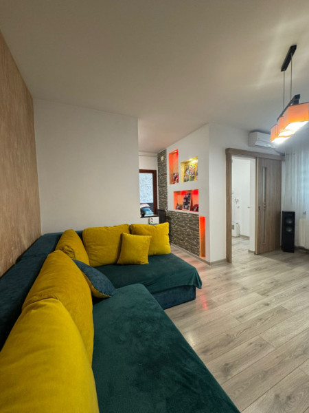Vanzare Apartament 2 camere str Smardan 
