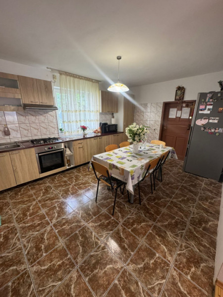 Vanzare Casa Individuala Sector 5/Strada Petrosani