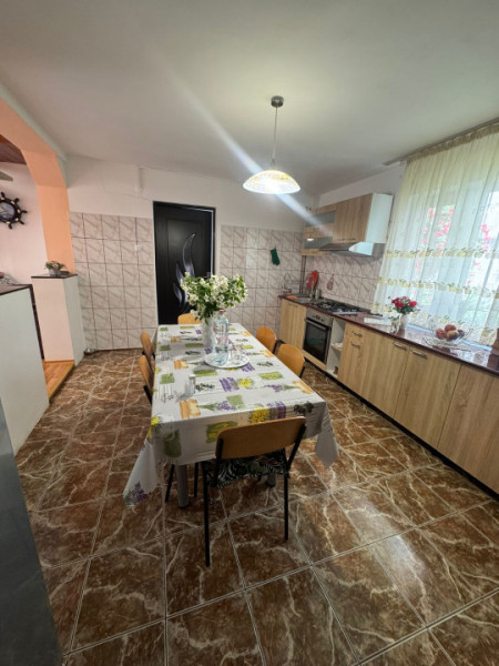 Vanzare Casa Individuala Sector 5/Strada Petrosani