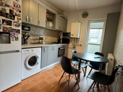 Vanzare Apartament 3 camere/Bragadiru-Cartierul Independentei