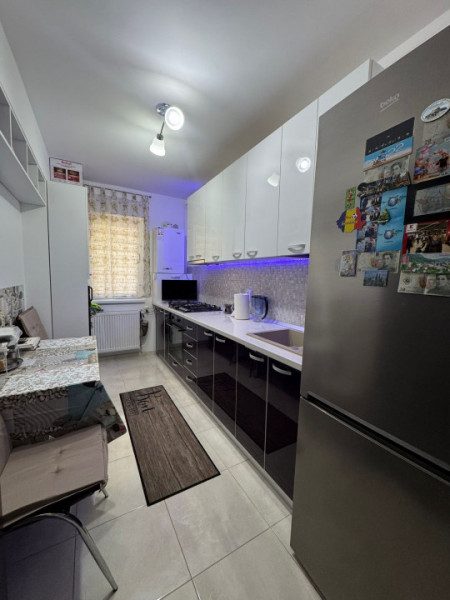 Vanzare Apartament 3 camere str Neamului/Leroy Merlin