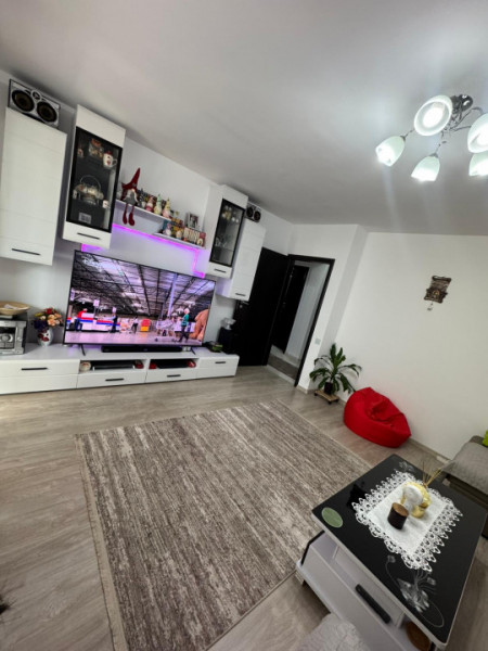 Vanzare Apartament 3 camere str Neamului/Leroy Merlin