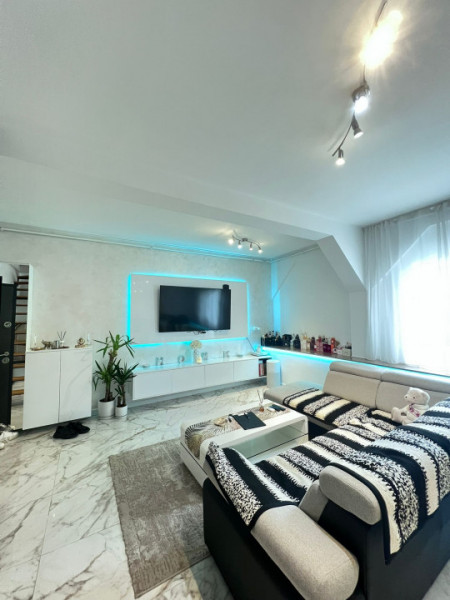 Vanzare Apartament tip Duplex/Bragadiru strada Florilor