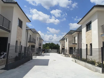Casa/Vila Individuala Bragadiru Central/P+1+M id nr24