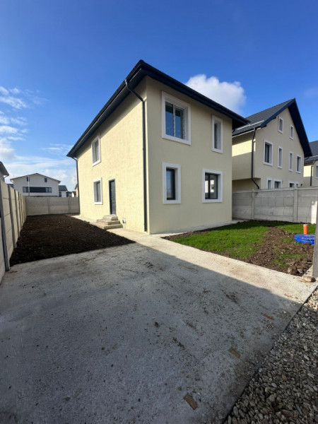 Vanzare Casa/Vila Individuala Cartierul Independentei/id nr 5