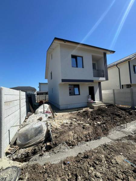 Vanzare/Vila Individuala P+1+M Bragadiru-Strada Gliei id nr 12