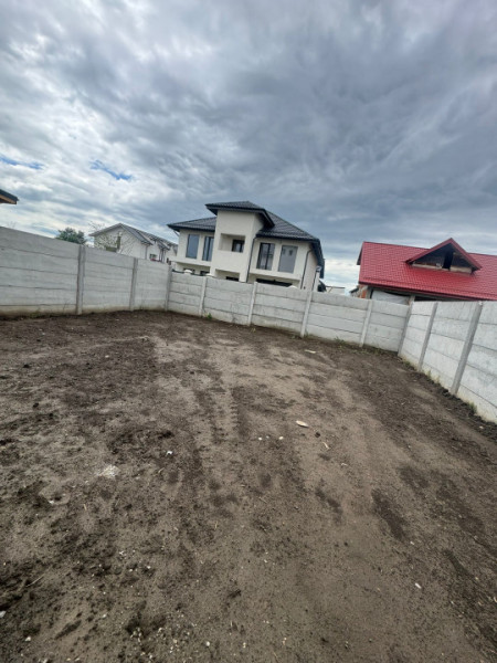Vila/Duplex Bragadiru P+1+M 4 Camere id nr 1