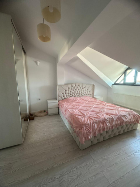 Vanzare Apartament 2 camere/Strada Safirului/Mobilat si Utilat