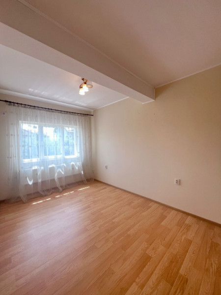 Vanzare Mijloc Triplex/Bragadiru strada Libertatii/id nr 29