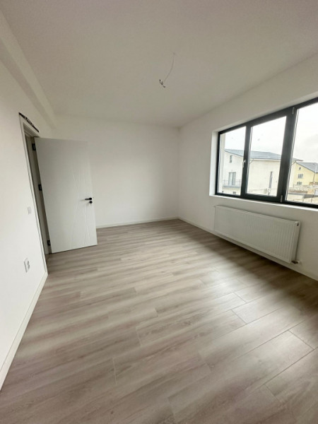 Vanzare Casa/Vila 3 camere/Cartierul Independentei/Id nr 33