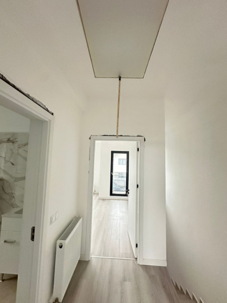 Vanzare Casa/Vila 3 camere/Cartierul Independentei/Id nr 33