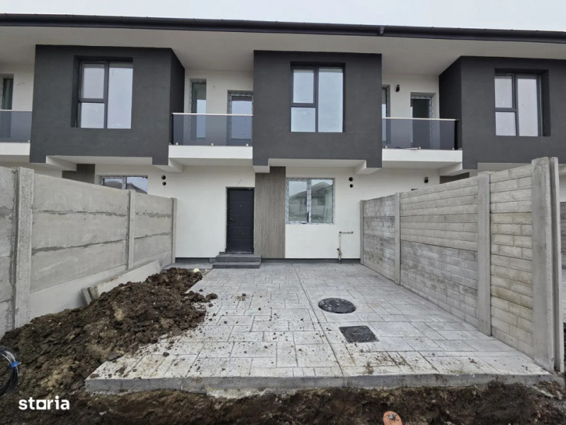 Vanzare Casa/Vila 3 camere/Cartierul Independentei/Id nr 33