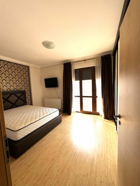 Vanzare Apartament 2 camere strada Diamntului/Loc de parcare inclus