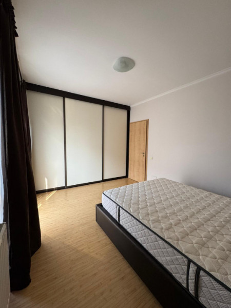 Vanzare Apartament 2 camere strada Diamntului/Loc de parcare inclus