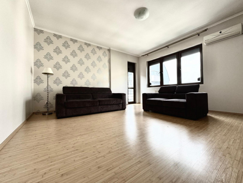 Vanzare Apartament 2 camere strada Diamntului/Loc de parcare inclus