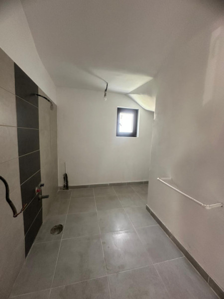 Ansamblu Privat/Case Insiruite P+1+M/Toate Utilitatile id nr 41