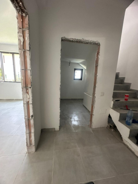 Ansamblu Privat/Case Insiruite P+1+M/Toate Utilitatile id nr 41