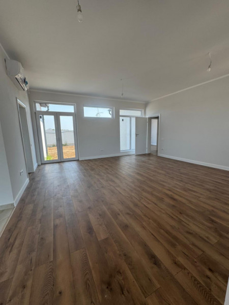 Vanzare Casa Individuala/Parter in Ansamblu Domnesti