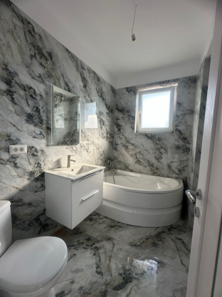 Vanzare Apartament 2 camere Strada Crisul Repede decomandat