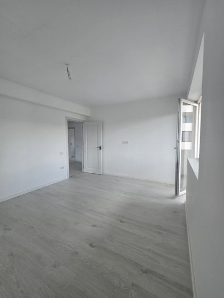 Apartament 3 camere Bragadiru-Cristalului 