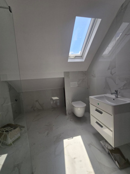 Apartament 3 camere Bragadiru-Cristalului 