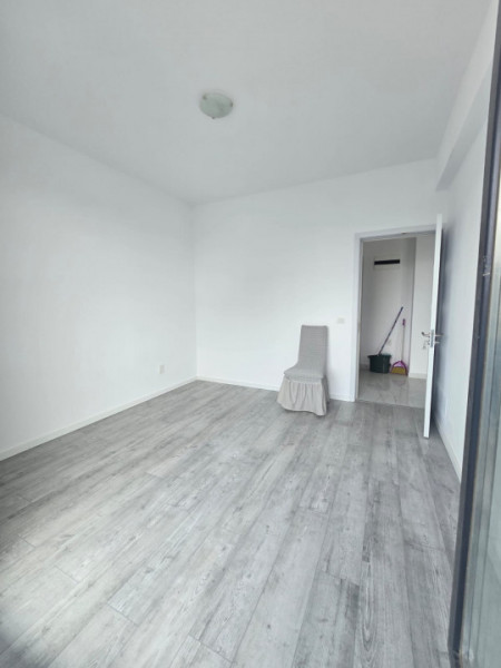 Inchiriere Apartament open space/Crisul Repede
