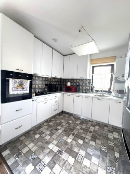 Vanzare Casa/Duplex 3 camere id nr 67