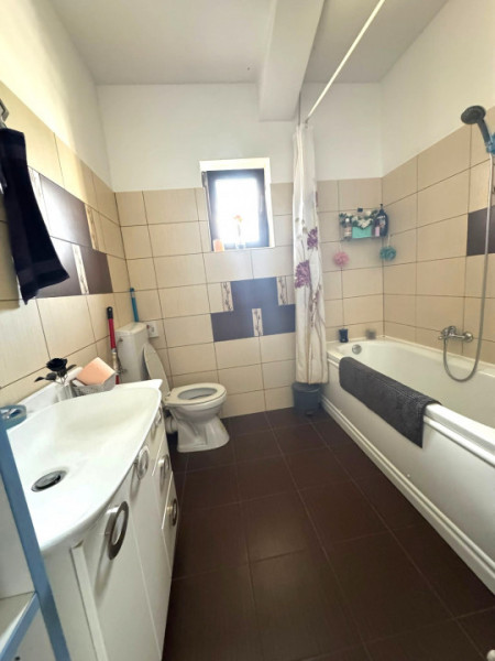 Vanzare Casa/Duplex 3 camere id nr 67