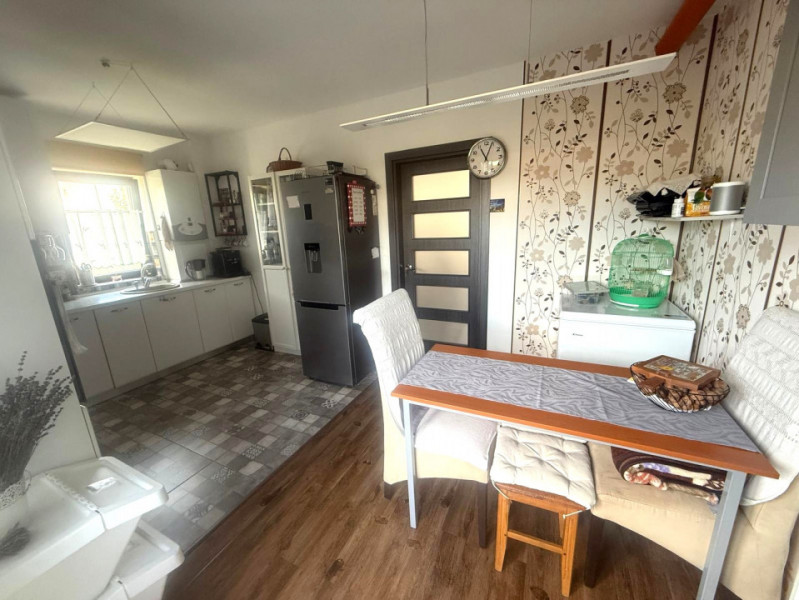Vanzare Casa/Duplex 3 camere id nr 67
