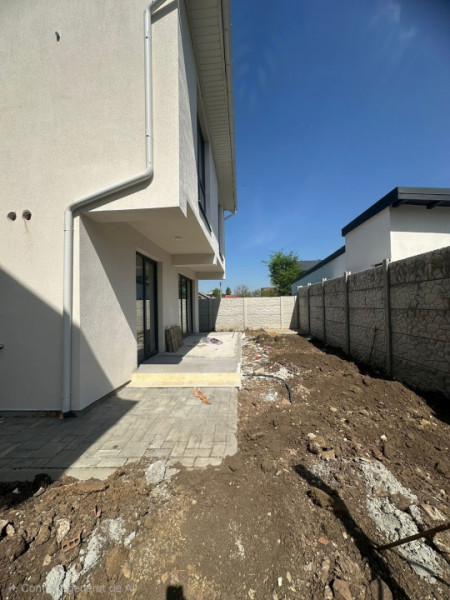 Casa/Vila Bragadiru-Cristalului/P+1+M id nr 18