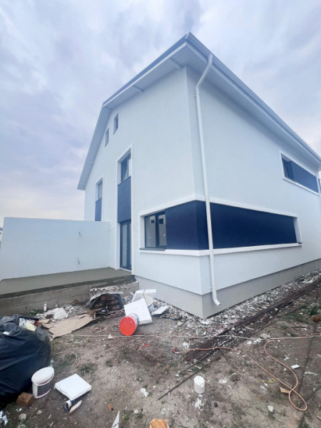 Vanzare/Duplex P+1+M Bragadiru-Strada Gliei id nr 7