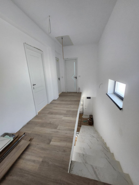 Vanzare/Duplex P+1+M Bragadiru-Strada Gliei id nr 7