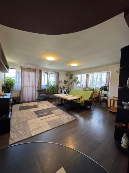 Inchiriere Apartament 3 camere Bragadiru strada Celofibrei