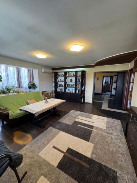 Inchiriere Apartament 3 camere Bragadiru strada Celofibrei