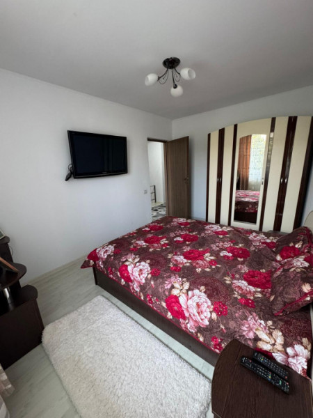 Inchiriere Apartament 3 camere Bragadiru strada Celofibrei