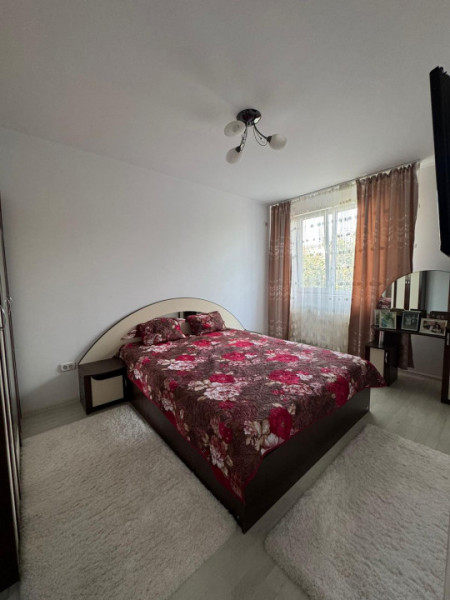 Inchiriere Apartament 3 camere Bragadiru strada Celofibrei
