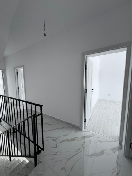 Vanzare Vila- Duplex P+1+M/Bragadiru-Plevnei id nr 25