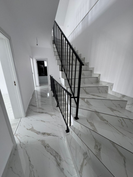 Vanzare Vila- Duplex P+1+M/Bragadiru-Plevnei id nr 25